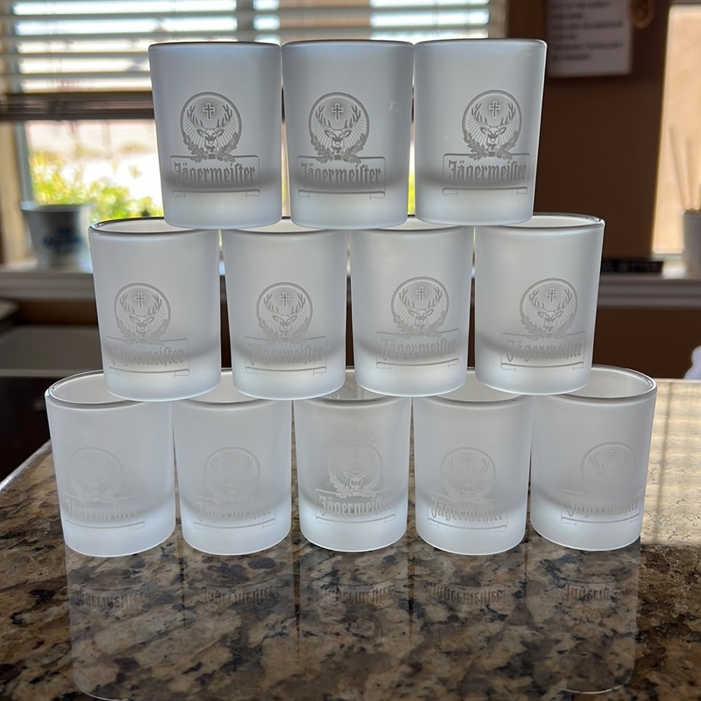 Jäegermeister 12 Set Shot Glasses